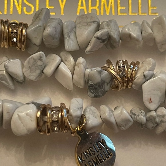 Kinsley Armelle Authenic Cluster Collection - Pepper Bracelet S/M - Picture 6 of 6